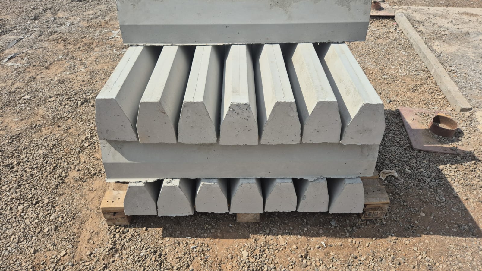 Precast Retaining Walls Image 2